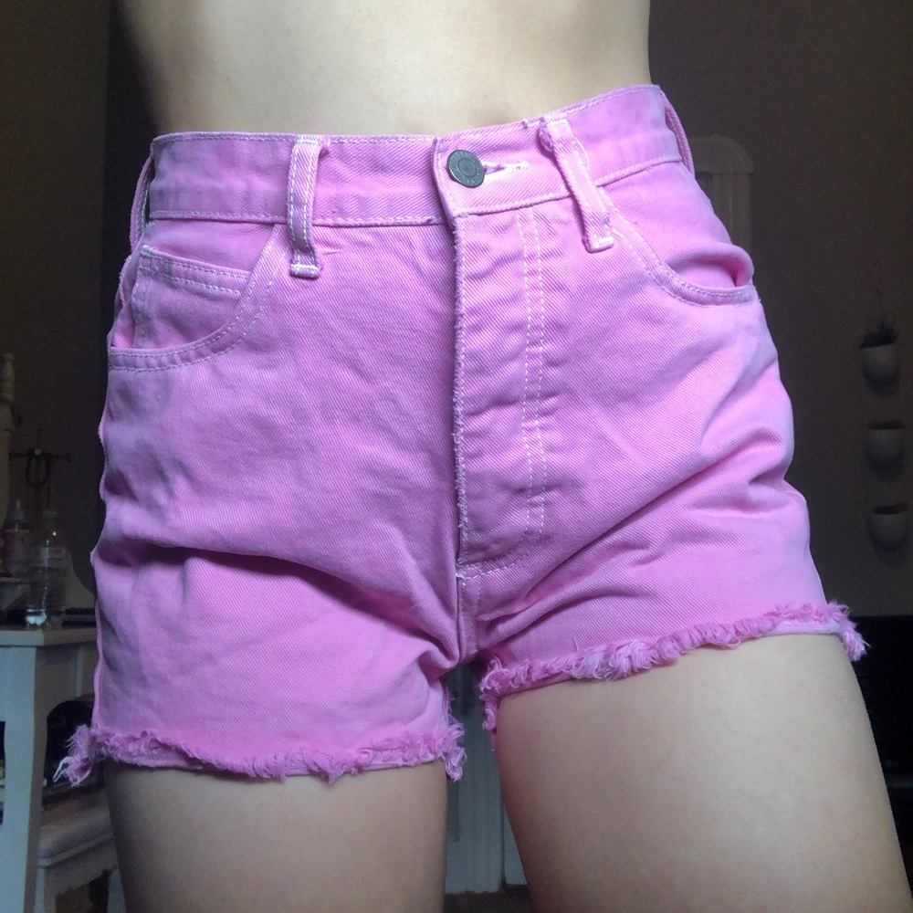 BRANDY MELVILLE PINK JEAN SHORTS